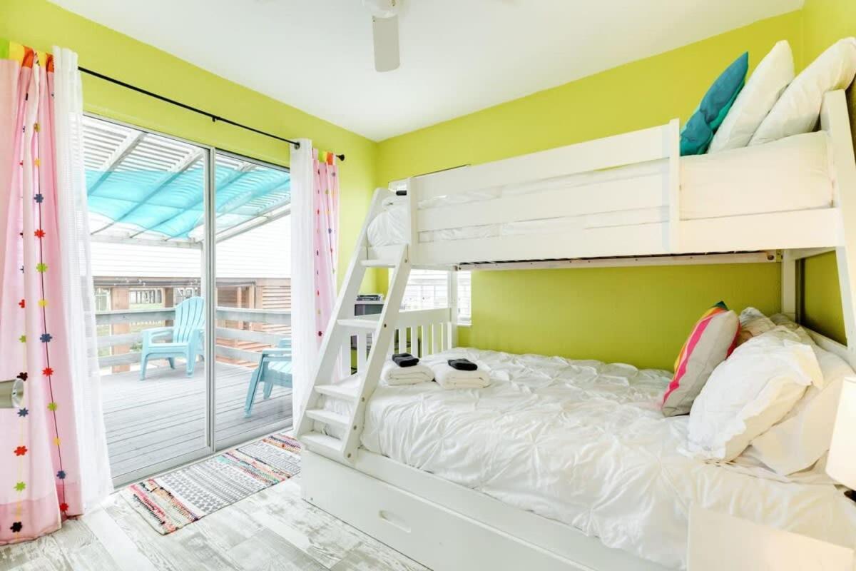 Fun In The Sun! Cozy Beach Pad, Gulf Views And Easy Access To The Sand! Surfside Beach Dış mekan fotoğraf